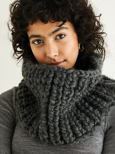 Oversized Cowl S10504