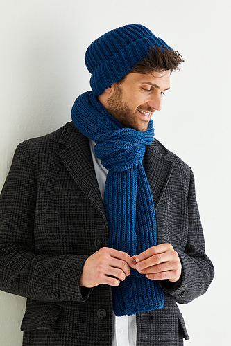 10627 Hat, Scarf & Handwarmers photo 1