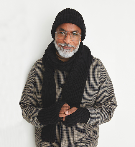 10627 Hat, Scarf & Handwarmers photo 2