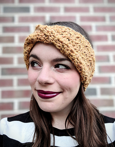 Moebius Headband Crochet photo 6