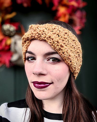 Moebius Headband Crochet photo 5