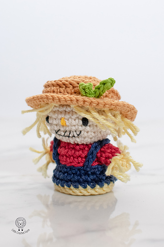 Mini Scarecrow - Ana Carolina Figueiredo