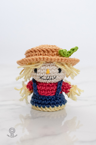 Mini Scarecrow - Ana Carolina Figueiredo