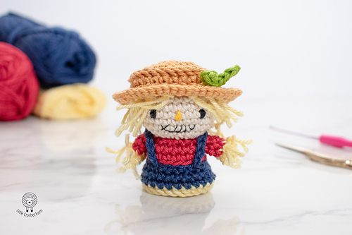 Mini Scarecrow - Ana Carolina Figueiredo