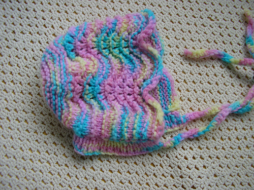 Feather and Fan Baby Bonnet - Worsted Wt photo 10