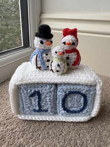 Countdown to Christmas, Snow Family