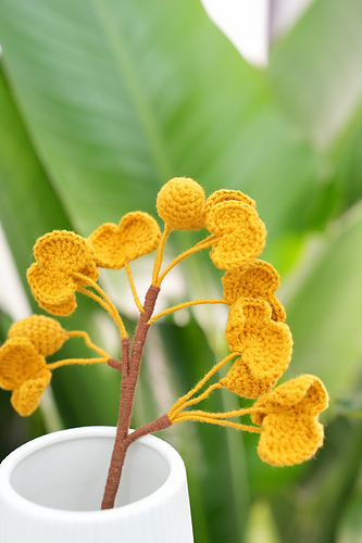 Ravelry: Crochet Ginkgo Leaf pattern by Loopara Crochet