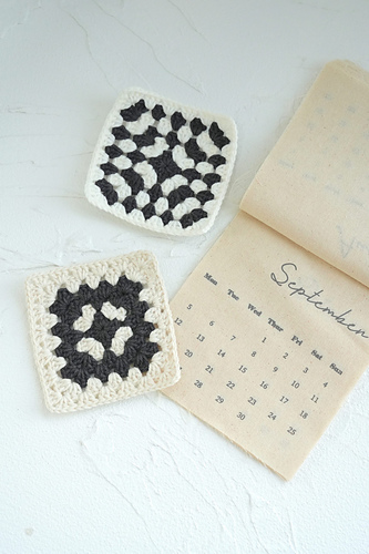 Crochet Svart og Hvit Granny Square - Loopara Crochet
