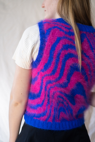 Swirly - byLorienKnits