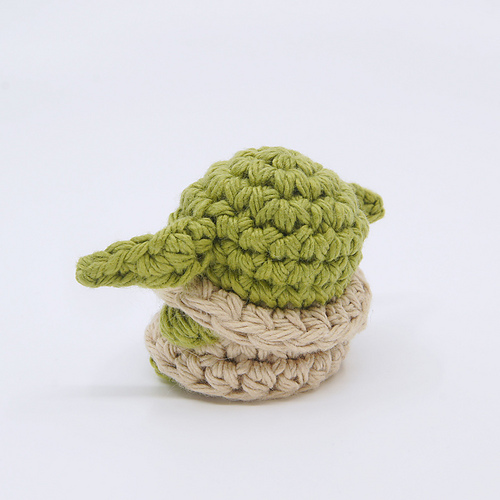 Mini Baby Yoda Amigurumi photo 5