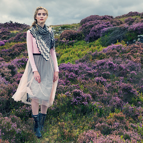 Ravelry Roshni pattern by Louisa Harding