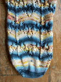 Featured with the self-striping colour Rivière du Loup