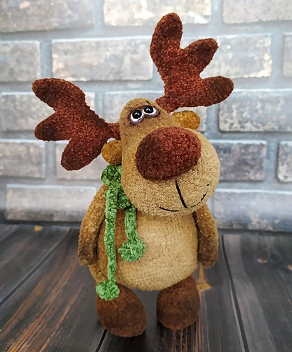 Moose plushie - Anna Karelina