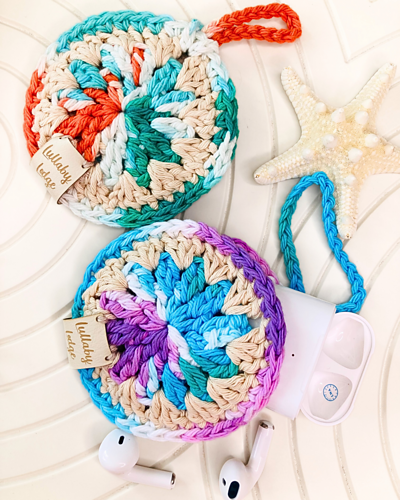Granny Chic AirPod Pouch photo 4
