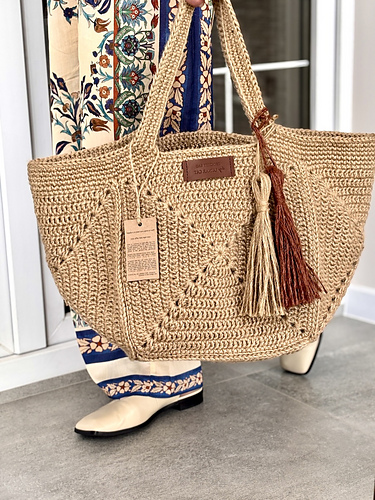 Granny Five Jute Edit