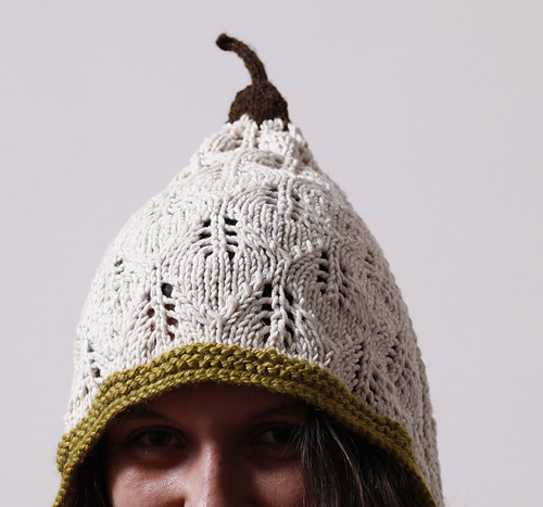 Bellflower elf hat photo 4