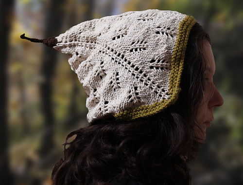 Bellflower elf hat photo 6