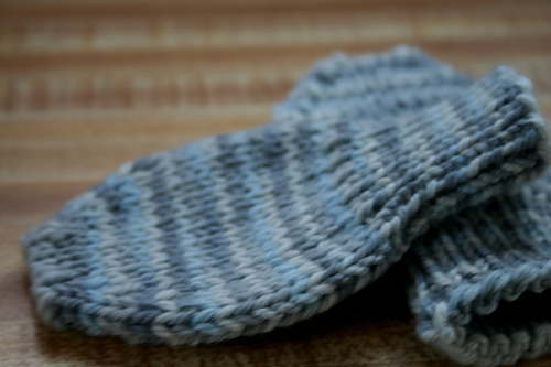 Bleak Midwinter Thumbless Mitts photo 1