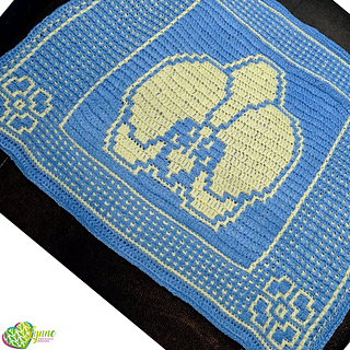 Mosaic Ladyslipper Placemat by Sherilyn Meyer