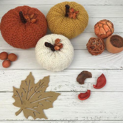 Bibbity Bobbity Gresskar - Knit Crochet Create