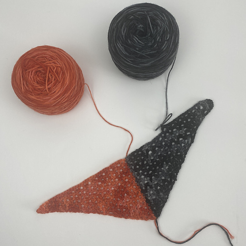 Et Sjal Av To Halvdeler - Knit Crochet Create