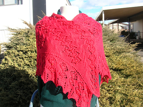 Ravelry: Harriet's Ruby Solitaire pattern by Melissa Catharine Williams