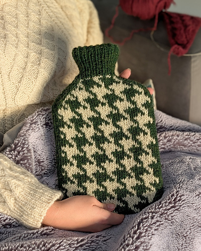 Hennessey Houndstooth Hot Water Bottle Cover