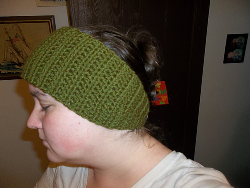 Simple Crochet Ear Warmer Headband photo 1