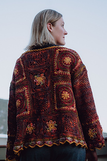 Mandala Pullover - back