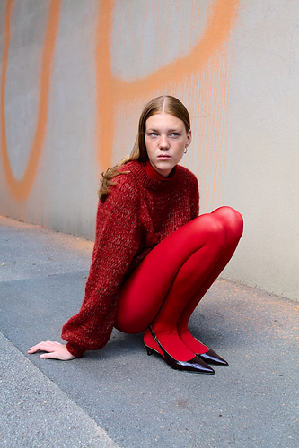 Lykke Genser - Spektakelstrik - Mie Firring