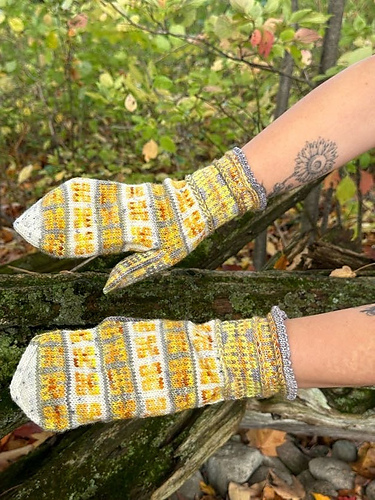 Mitten Box Pattern Ravelry: Paint Box Mittens pattern by Kristin Ornolfsdottir
