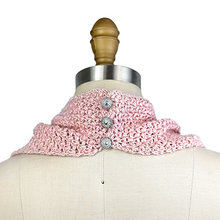 Finising Option 2: Three small buttons for a delicate, vintage-inspired touch