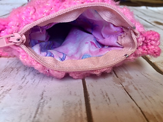 closeup of zipper opening