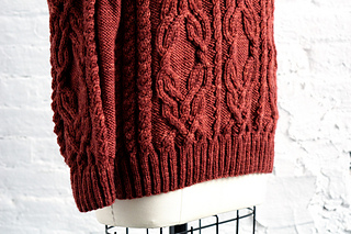 Alegria Grande in Cinnamon.