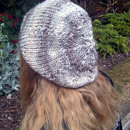 Alchemilla Slouchy Hat photo 1