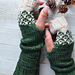 Solo Adventure Mitts pattern 