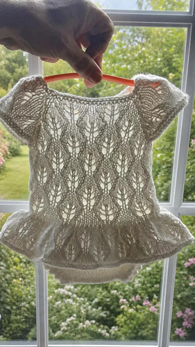 Angela romper and bonnet newborn