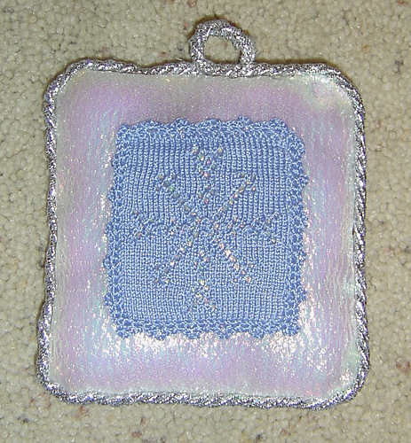 Knit Your Own Greeting Cards: Quilt Block photo 1