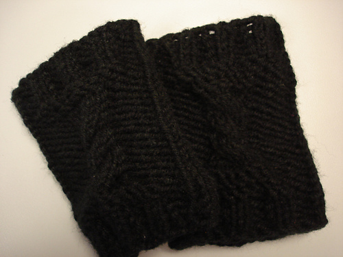 Twist on the Wrist Warmers photo 10