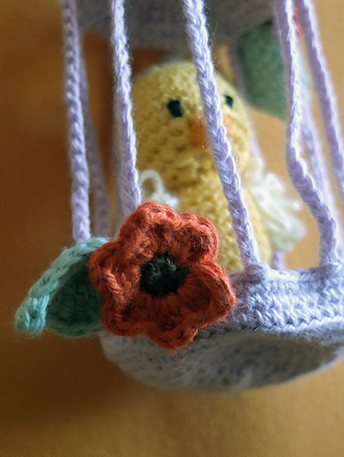 Flup Canary Bird Cat Toy/Window Decoration photo 2