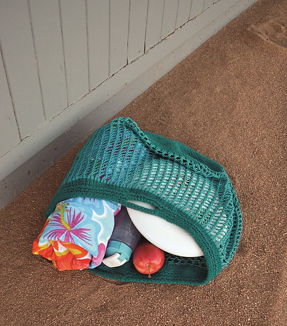Ravelry Seaside Beach Bag pattern by Marly Bird