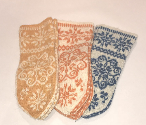 Stor rose votter - Ann-Catrin Sjåmo