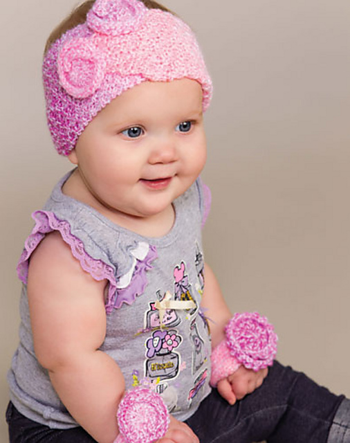 Ravelry Her Darling Accessories pattern by Mareva Lynde