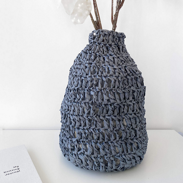 T'ika Vase