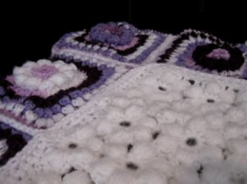Flower Afghan & Grannies photo 8