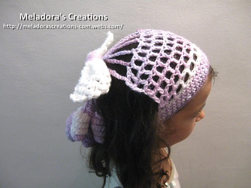Crocheted Mesh Twirly Head Cover photo 7