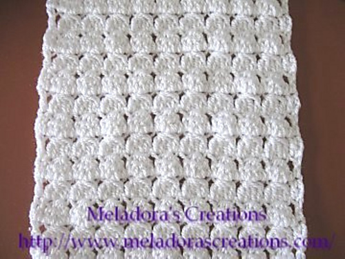 Cluster Stitch Scarf photo 1
