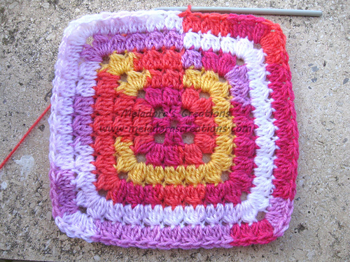 Cluster Granny Square photo 2