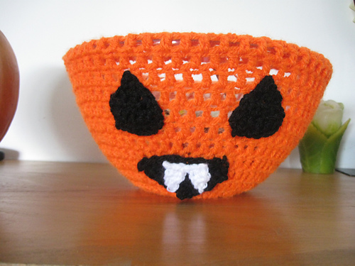 Vampire Jack o lantern Bowl Cover photo 1