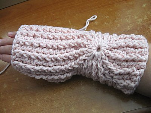 Sun Rays Finger less Gloves photo 2